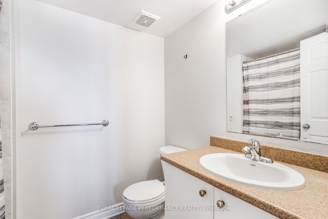 B - 433 Chapman Mills Dr, Condo with 2 bedrooms, 3 bathrooms and 1 parking in Nepean ON | Image 24