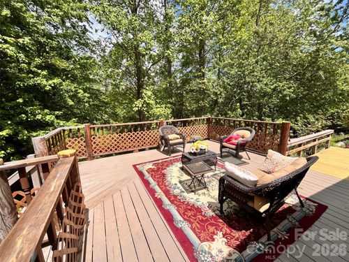 5-18 Henry White Ln, Leicester, NC, 28748-7788 | Card Image