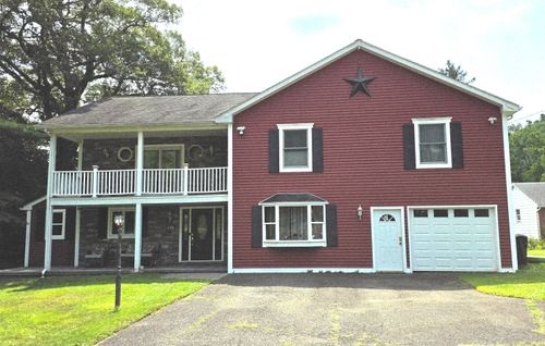 913 Pleasant Valley Rd, South Windsor, CT, 06074-4279 | Card Image