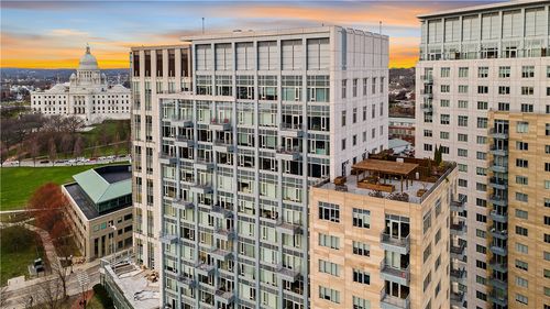 215-200 Exchange St, Providence, RI, 02903-2622 | Card Image