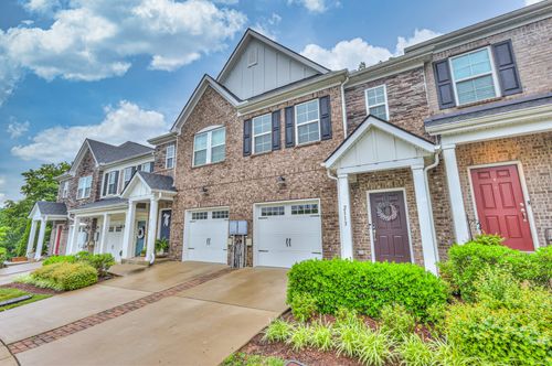 2113 Belle Creek Way, Nashville, TN, 37221-2535 | Card Image