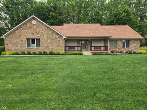 3717 E Edgewood Rd, Martinsville, IN, 46151-6153 | Card Image