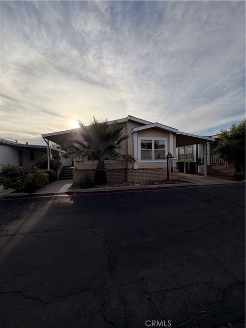 spc-57-8450 G Ave, Hesperia, CA, 92345-6589 | Card Image