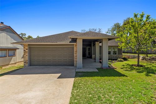 8411 Bargamin Dr, Austin, TX, 78736-3002 | Card Image