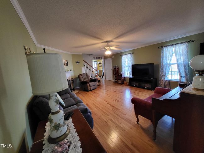 livingroom -3 | Image 10