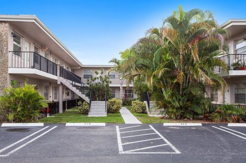 apt-213-1230 Old Boynton Rd, Boynton Beach, FL, 33426-3422 | Card Image