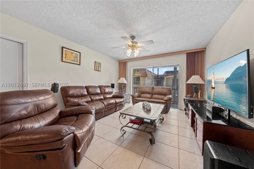 b205-7829 Miller Dr, Miami, FL, 33155-4354 | Card Image