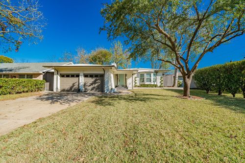 9914 Estacado Dr, Dallas, TX, 75228-3651 | Card Image
