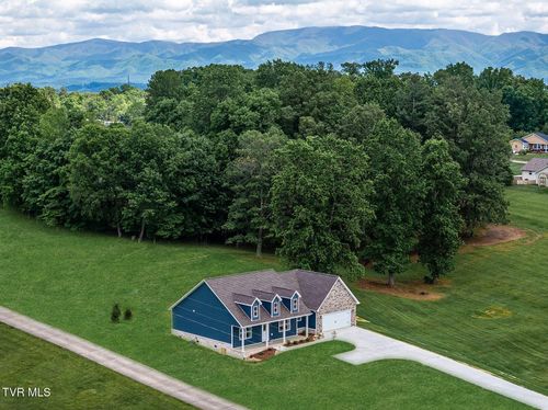 495 Harlan St, Greeneville, TN, 37745-4454 | Card Image