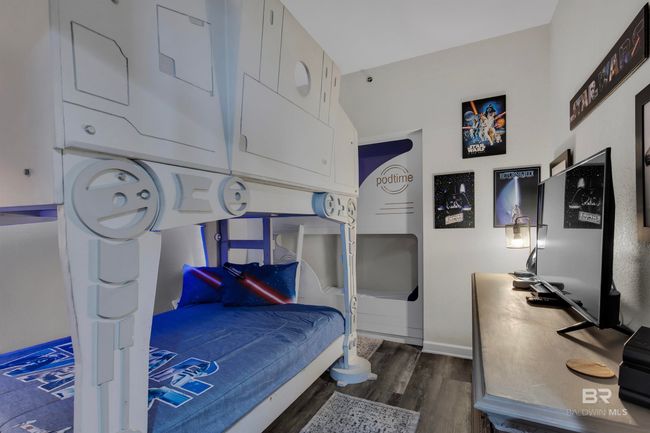 Bedroom | Image 16
