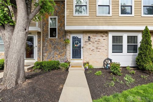 2042 Stratford Ct, Loveland, OH, 45140-8237 | Card Image