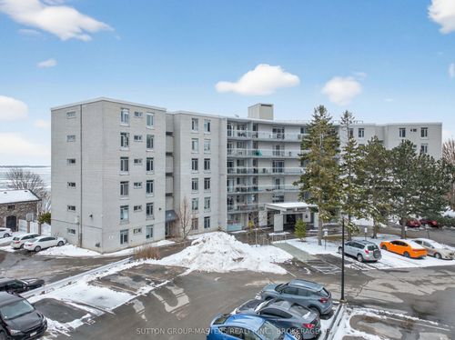 401-1 Mowat Ave, Kingston, ON, K7M1J8 | Card Image
