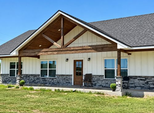 11659 E Enterprise Rd, Wapanucka, OK, 73461-9143 | Card Image