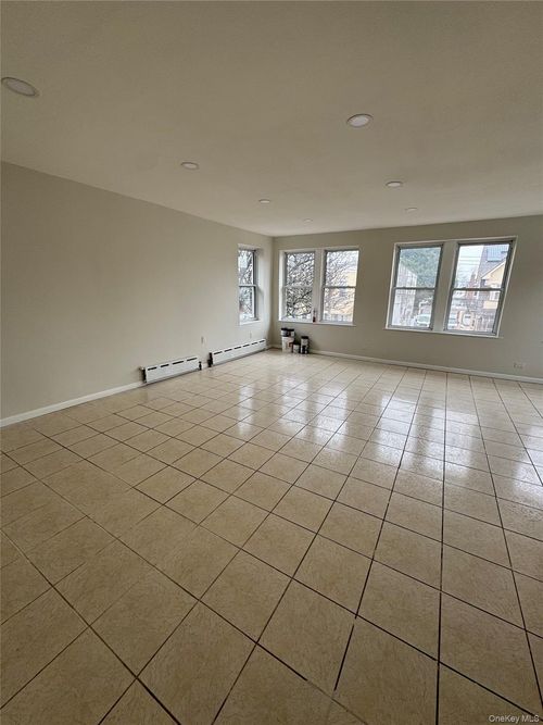 1664 E 45th St, Brooklyn, NY, 11234-3622 | Card Image