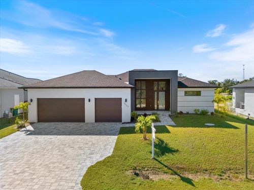 10123 Boylston St, PORT CHARLOTTE, FL, 33981-3892 | Card Image