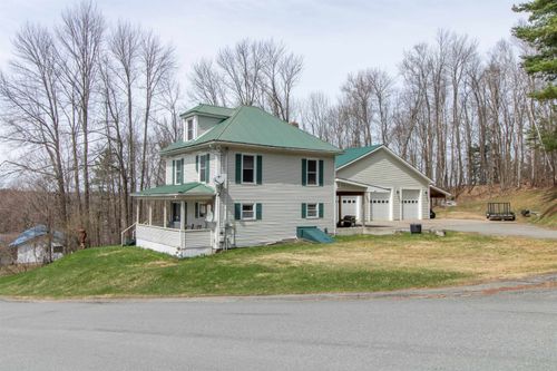 77 Water St, Orleans, VT, 05860-1318 | Card Image