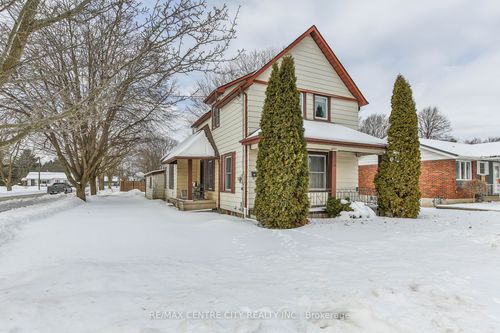 24 4th Ave, Aylmer, ON, N5H2K6 | Card Image