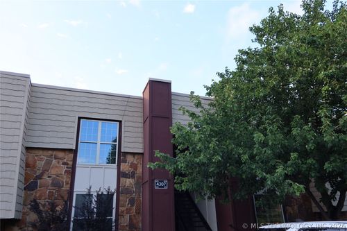624-4307 E 68th St, Tulsa, OK, 74136-4609 | Card Image