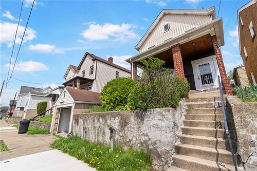 722 9th St, Pitcairn, PA, 15140 | Card Image