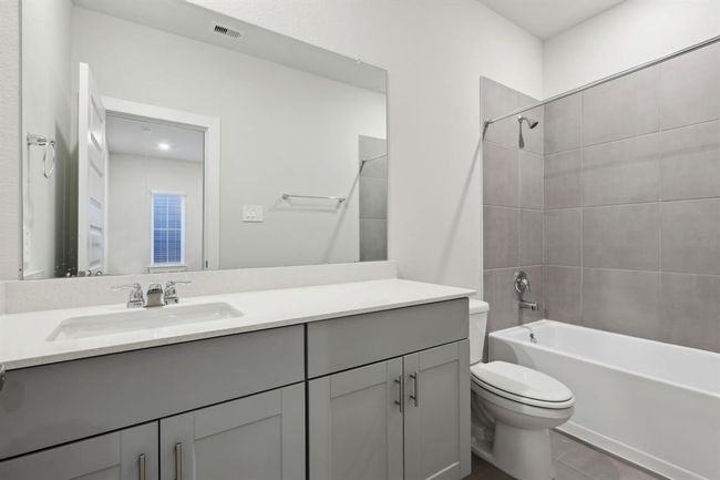 2179 Beachcomber Dr, House other with 3 bedrooms, 3 bathrooms and 2 parking in Kemah TX | Image 25