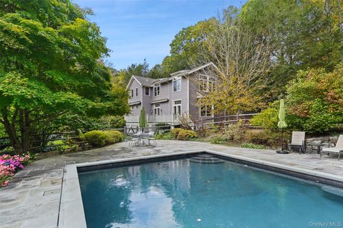 27 Dingle Ridge Rd, North Salem, NY, 10560-1400 | Card Image