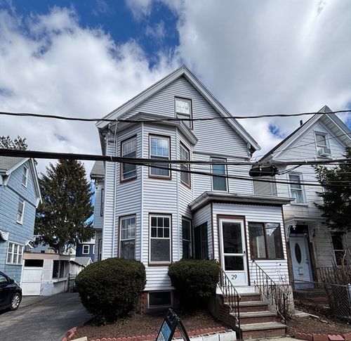 29 Gilman St, Somerville, MA, 02145 | Card Image