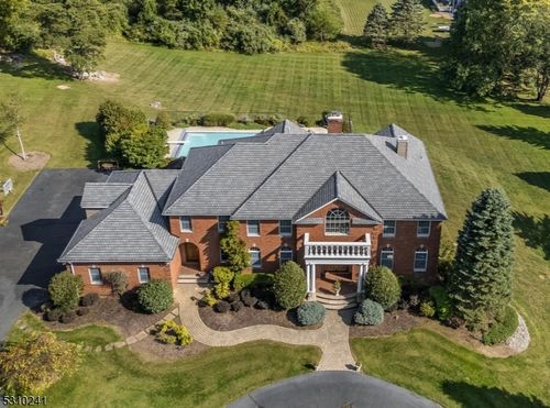 4 Hook Mountain Dr, Annandale, NJ, 08801-2000 | Card Image