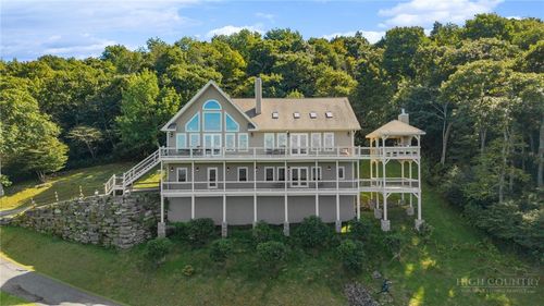 459 Boone Ridge Lane, Boone, NC, 28607 | Card Image
