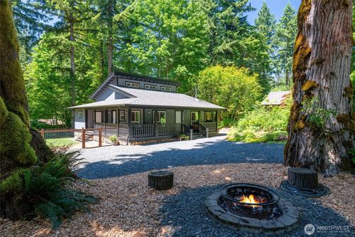 7533 Canyon View Dr, Deming, WA, 98244-9717 | Card Image