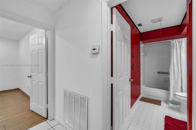 2590 Se 7 Th Pl, House other with 2 bedrooms, 2 bathrooms and null parking in HOMESTEAD FL | Image 13