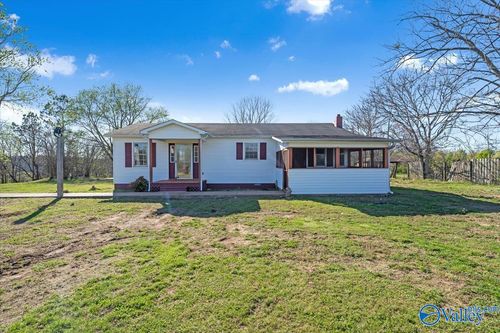 30417 Old Scrouge Rd, Ardmore, AL, 35739-8825 | Card Image