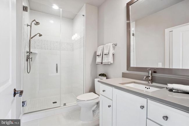 20440 Northpark Dr, Townhouse with 4 bedrooms, 6 bathrooms and null parking in ASHBURN VA | Image 67