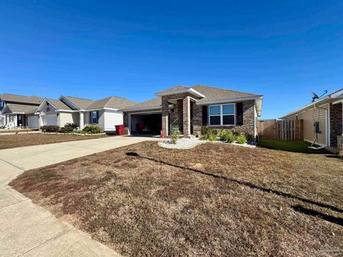 5645 Guinevere Ln, Milton, FL, 32583-5666 | Card Image