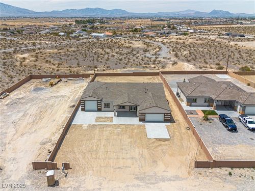 1760 Omaha Ave, Pahrump, NV, 89048-4789 | Card Image