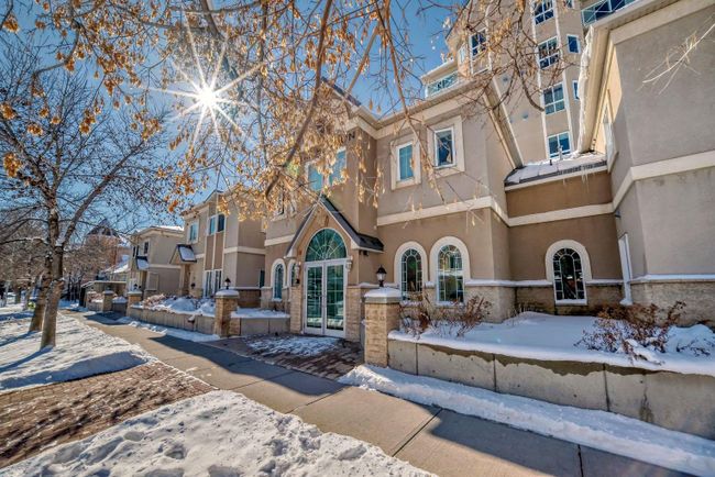 203 - 1507 Centre A Street, Home with 1 bedrooms, 1 bathrooms and 1 parking in Calgary AB | Image 2