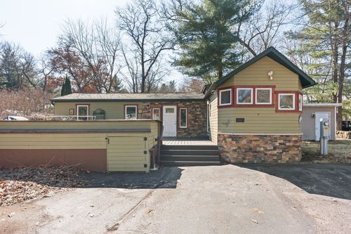 179-140 Sugar Maple Cir, Wisconsin Dells, WI, 53965-8376 | Card Image