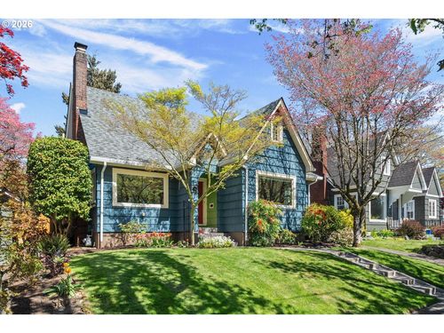 3563 Ne Morris St, Portland, OR, 97212 | Card Image