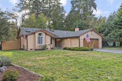 3920 Oxford Loop Se, House other with 3 bedrooms, 1 bathrooms and 2 parking in Lacey WA | Image 1