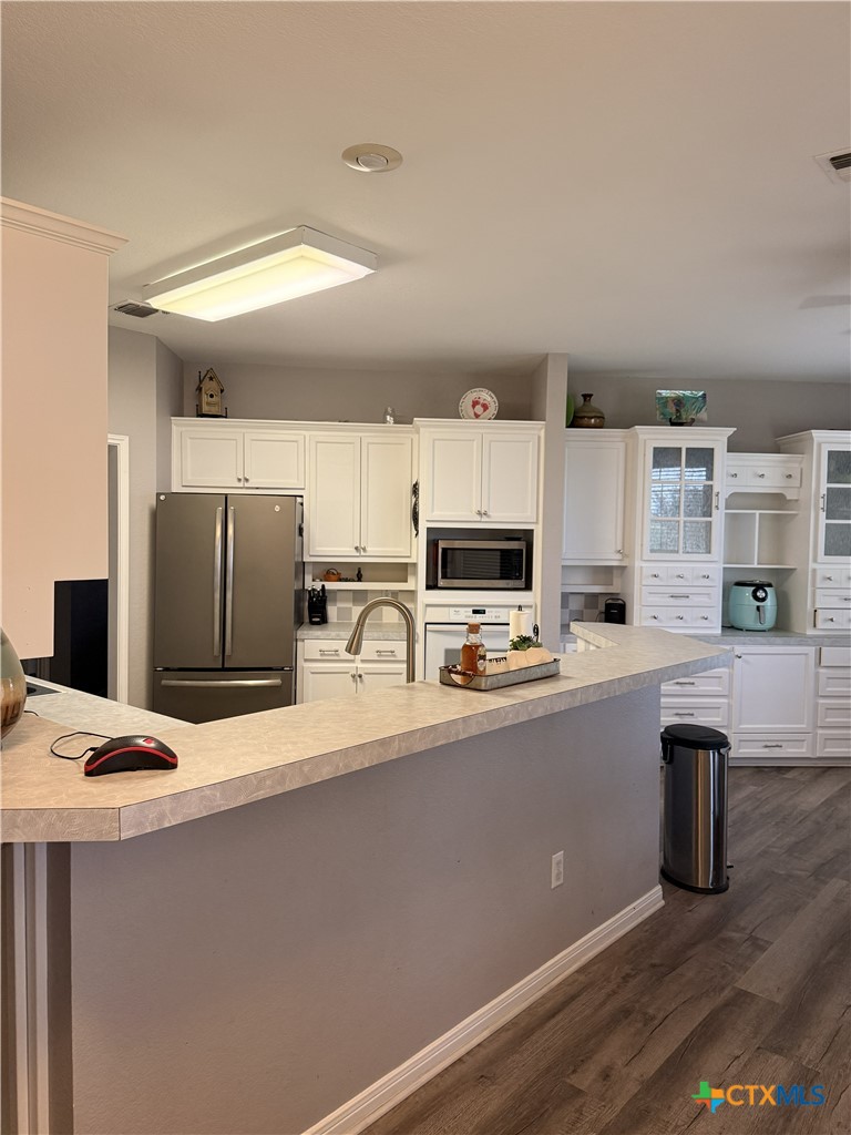 Residential Lease in Coupland 5