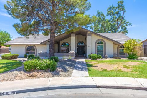 3611 E Dartmouth Cir, Mesa, AZ, 85205-6125 | Card Image