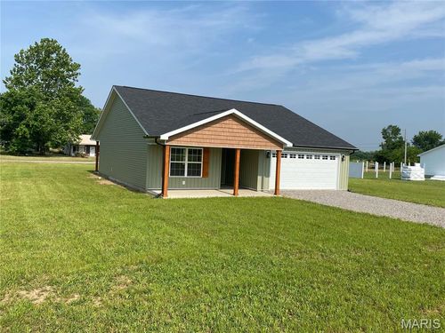 6 Powers Ln, Sikeston, MO, 63801-4203 | Card Image
