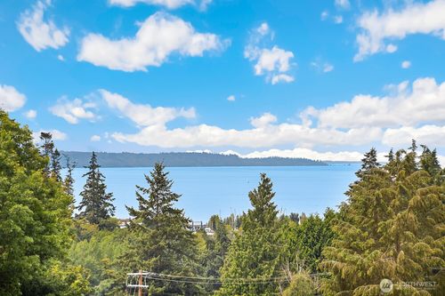 201-1130 5th Ave S, Edmonds, WA, 98020-4667 | Card Image