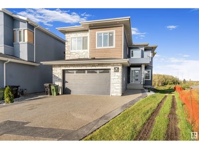 4004 3 Ave Sw, House other with 5 bedrooms, 4 bathrooms and null parking in Edmonton AB | Image 2