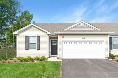 216 Sussex Ct, North Aurora, IL, 60542-1078 | Card Image