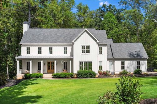 124 Long Shadows Dr, Alpharetta, GA, 30004-2315 | Card Image