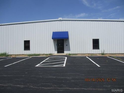 9 Progress Parkway, Union, MO, 63084 | Card Image
