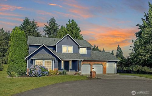 18608 117th Ave Se, Snohomish, WA, 98296-5031 | Card Image