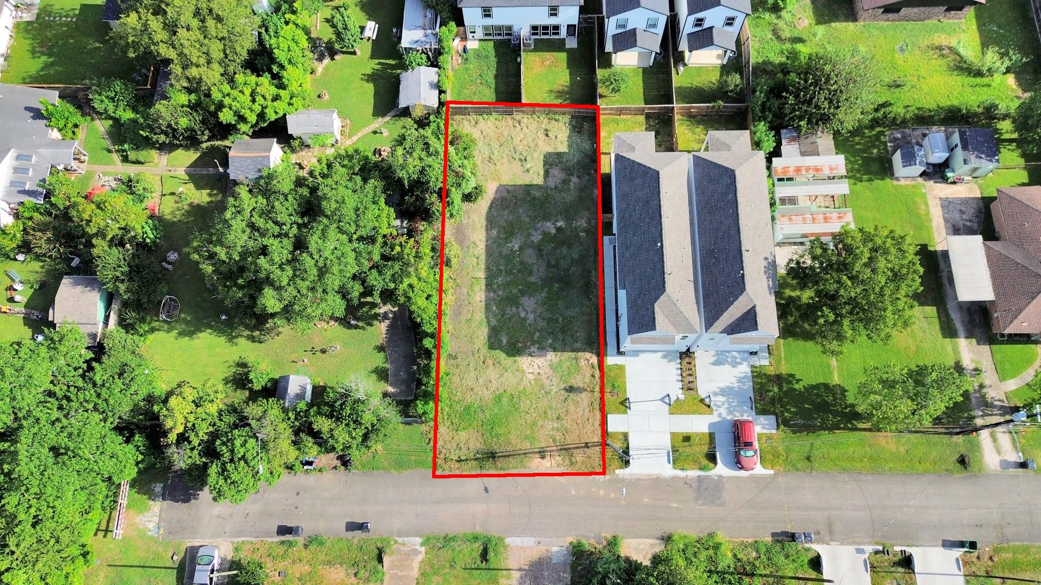 Land in Houston 2