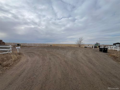 1231 N County Road 125, Bennett, CO, 80102 | Card Image