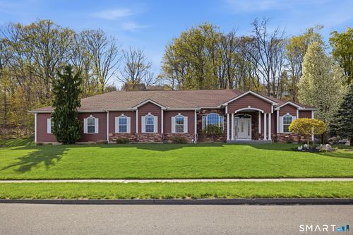 90 Belgian Cir, Bristol, CT, 06010-8967 | Card Image